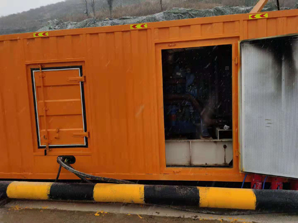 三穗发电机出租 柴油发电机组电压低报警怎么办？