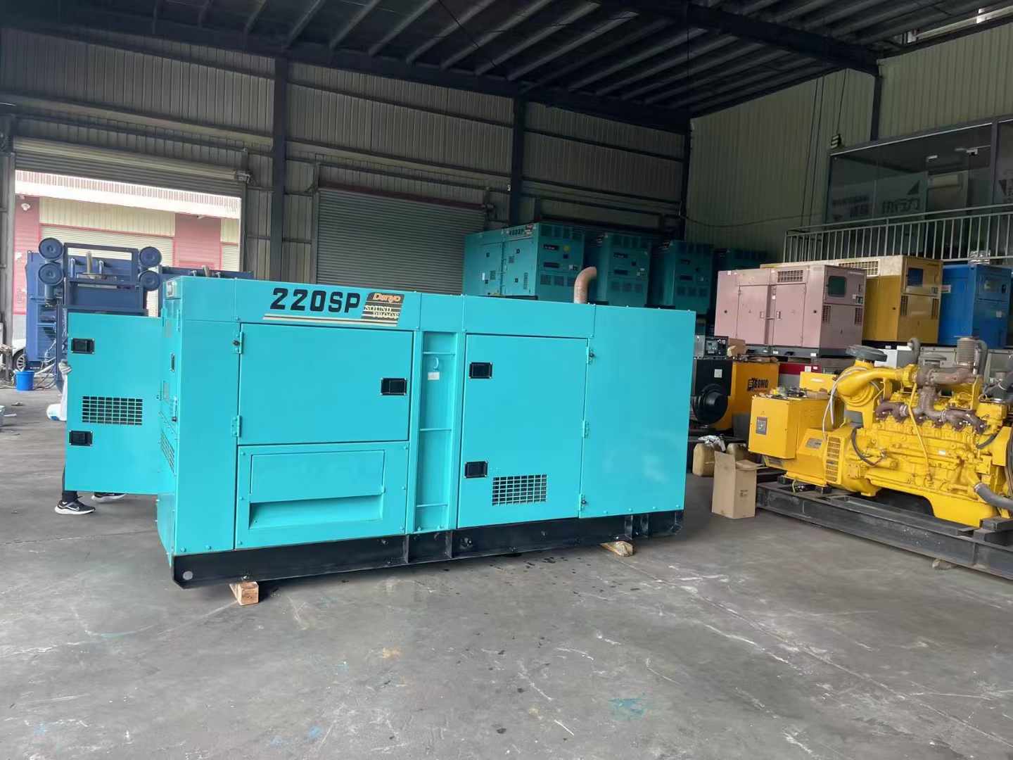 三穗800kW 柴油发电机的输出电流波动范围是多少？