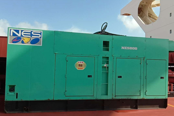 三穗如何检测发电机组中性点接地是否良好？