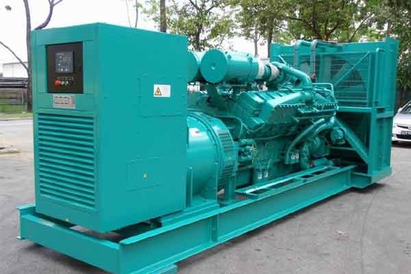 三穗柴油发电机组电压不稳定怎样维修？