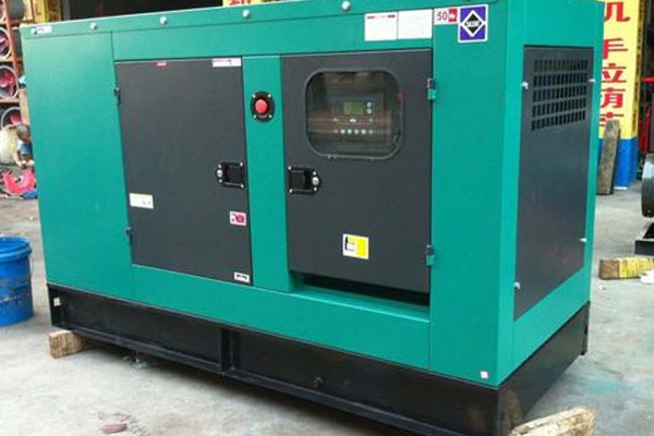 三穗如何检查机油的使用时间？