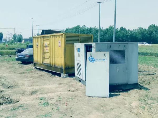 三穗柴油发电机组冬季日常维修需要哪些工具？